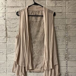 EUC Adorable Nine West Size Large Cream Sleeveless Drape Top